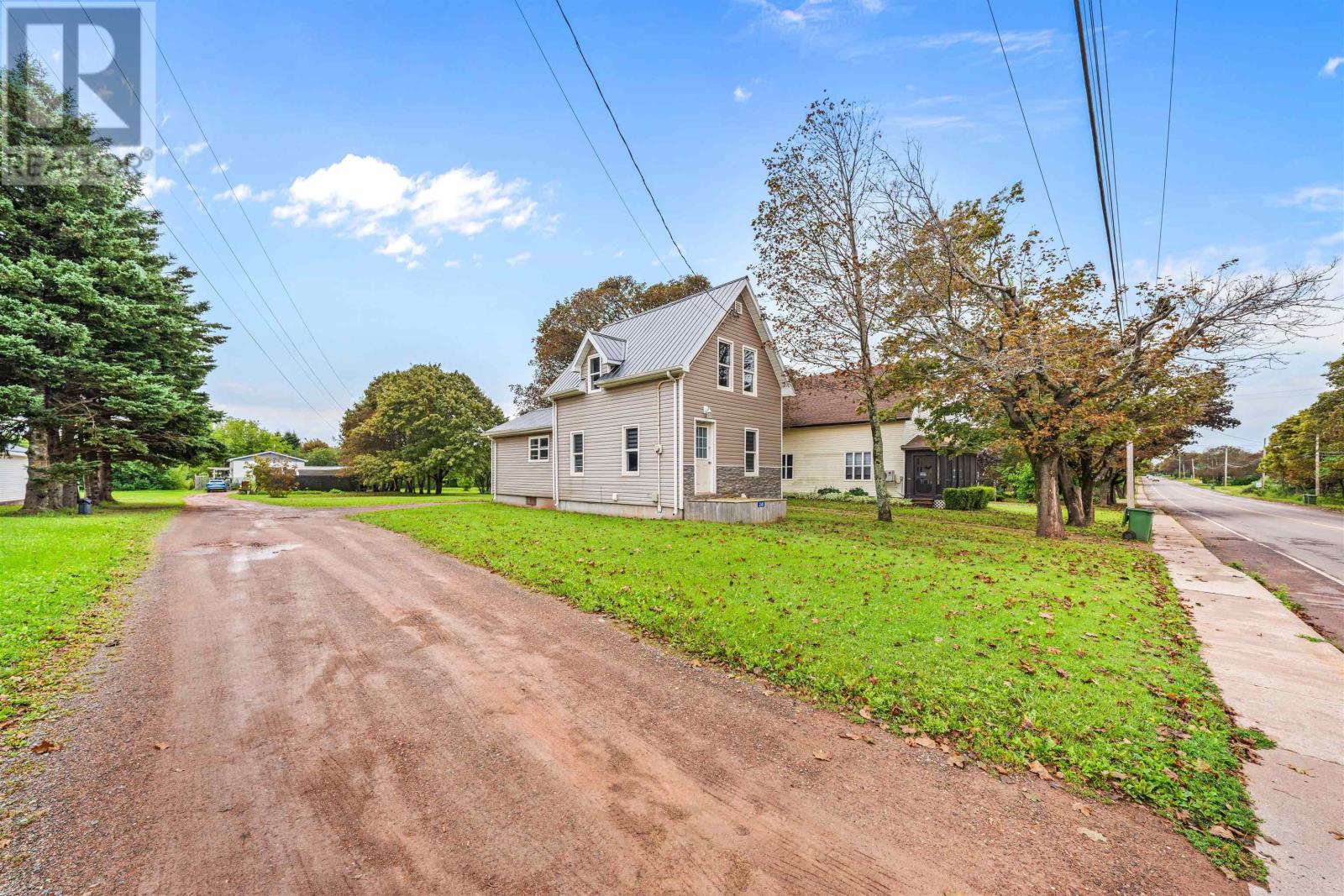 241 Phillip Street, Tignish, Prince Edward Island  C0B 2B0 - Photo 1 - 202621122