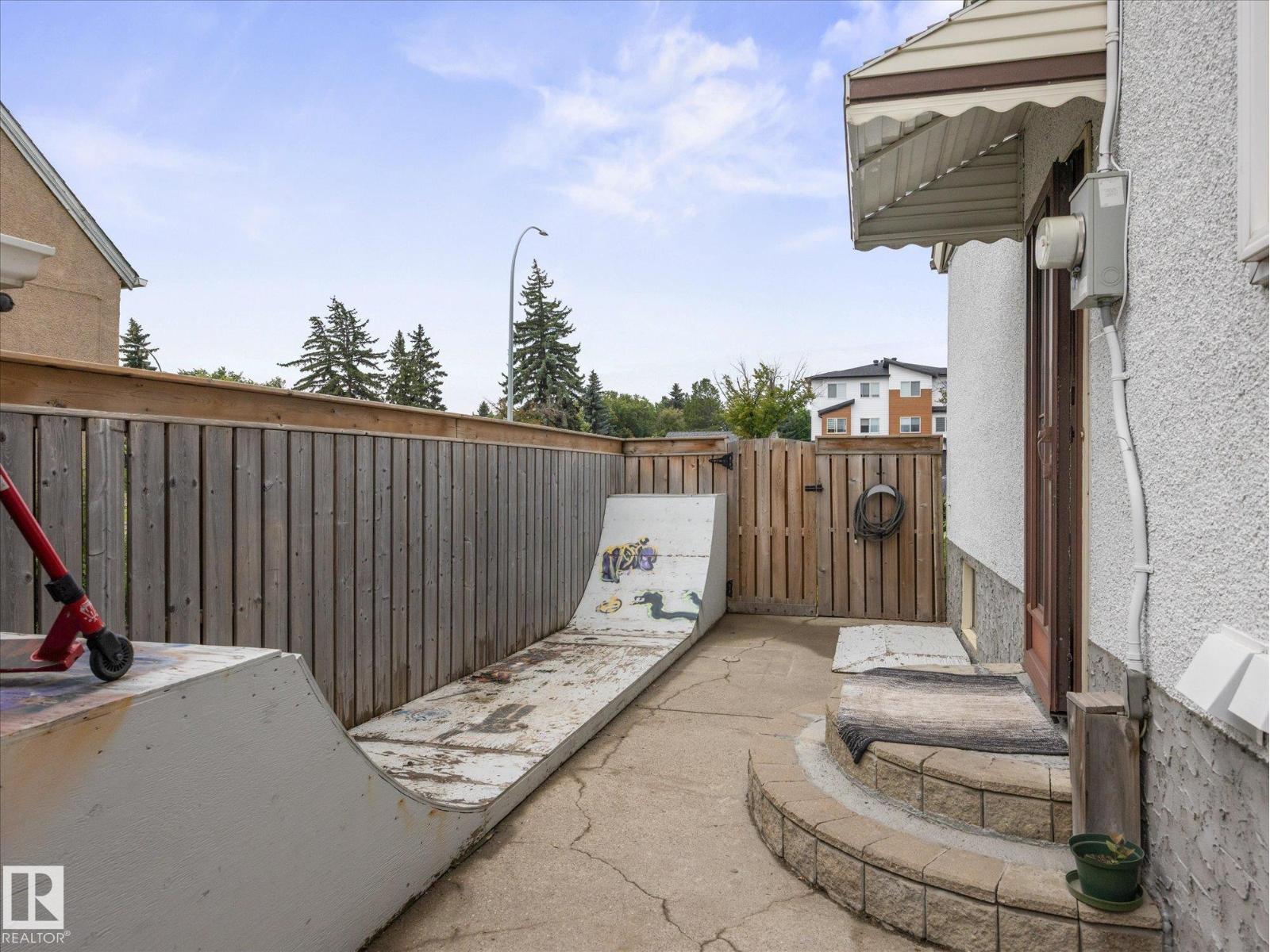 11949 St Albert Tr NW, Edmonton, Alberta  T5L 4G5 - Photo 26 - E4504690
