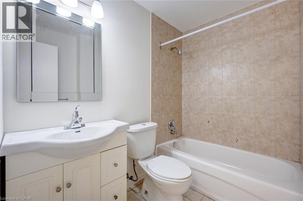 140 Ripley Court Unit# 4, Oakville, Ontario  L6H 1H1 - Photo 28 - 40855135