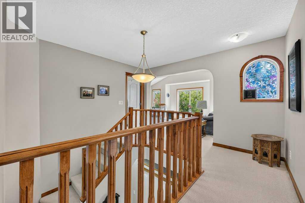 10 Westmount Road, Okotoks, Alberta  T1S 2J1 - Photo 36 - A2336574