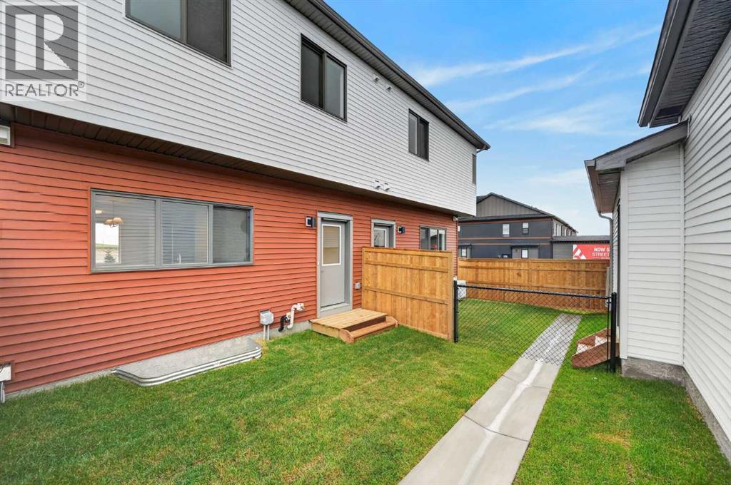 2077 Vantage Way SW, Airdrie, Alberta  T4B 5Y5 - Photo 36 - A2337210