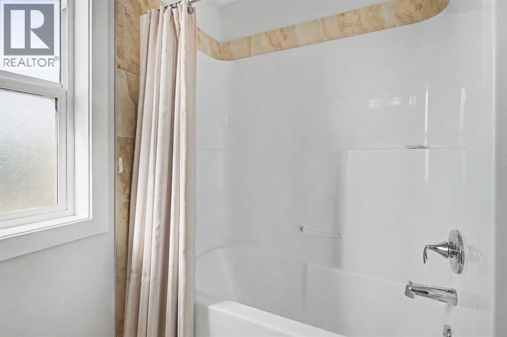 2 Baywater Cape, Airdrie, Alberta  T4B 0B3 - Photo 24 - A2338217