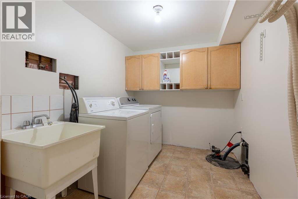4008 Berton Avenue, Burlington, Ontario  L7M 4M6 - Photo 16 - 40857040