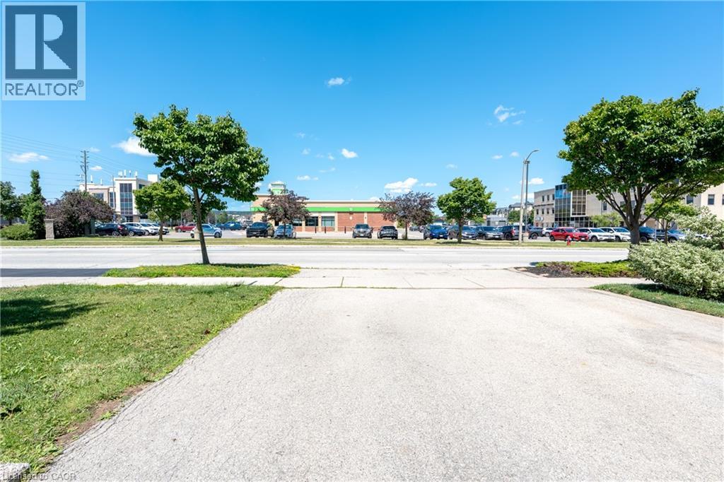 4008 Berton Avenue, Burlington, Ontario  L7M 4M6 - Photo 3 - 40857040