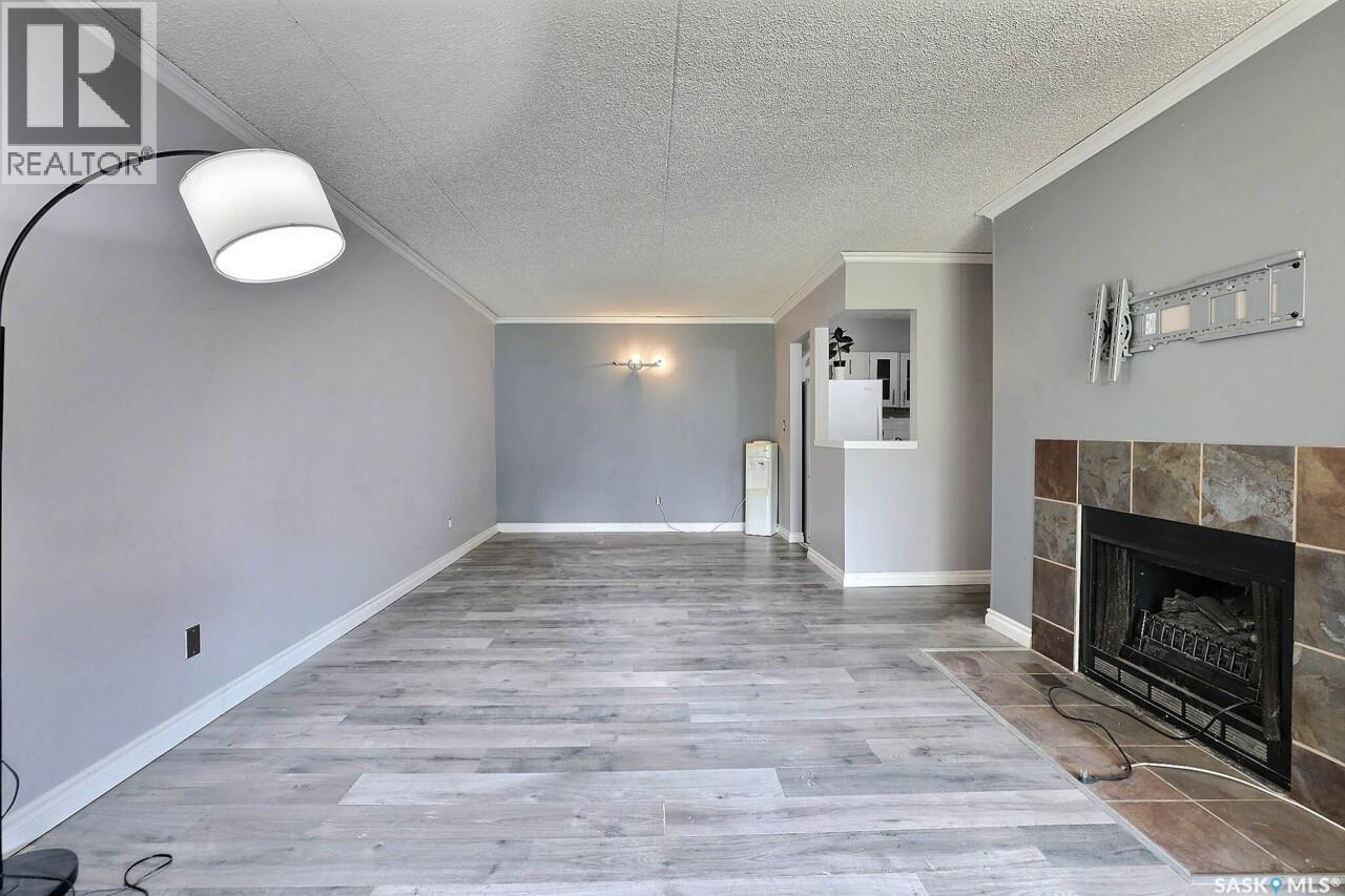 260 Gore Place, Regina, Saskatchewan  S4T 7S4 - Photo 3 - SK046173