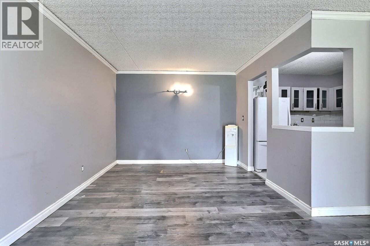 260 Gore Place, Regina, Saskatchewan  S4T 7S4 - Photo 5 - SK046173