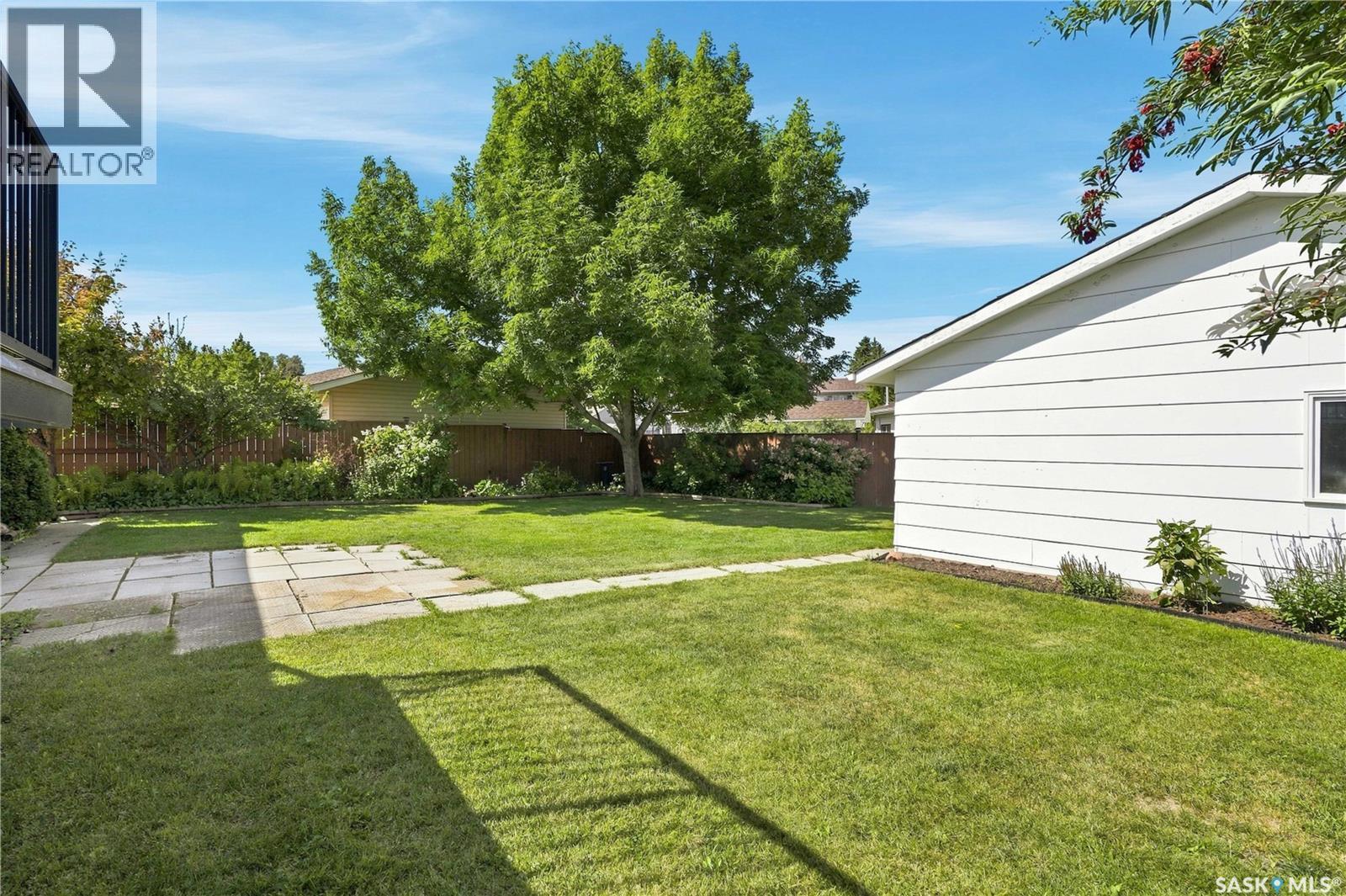 541 Guelph Crescent, Saskatoon, Saskatchewan  S7H 4R3 - Photo 53 - SK046171