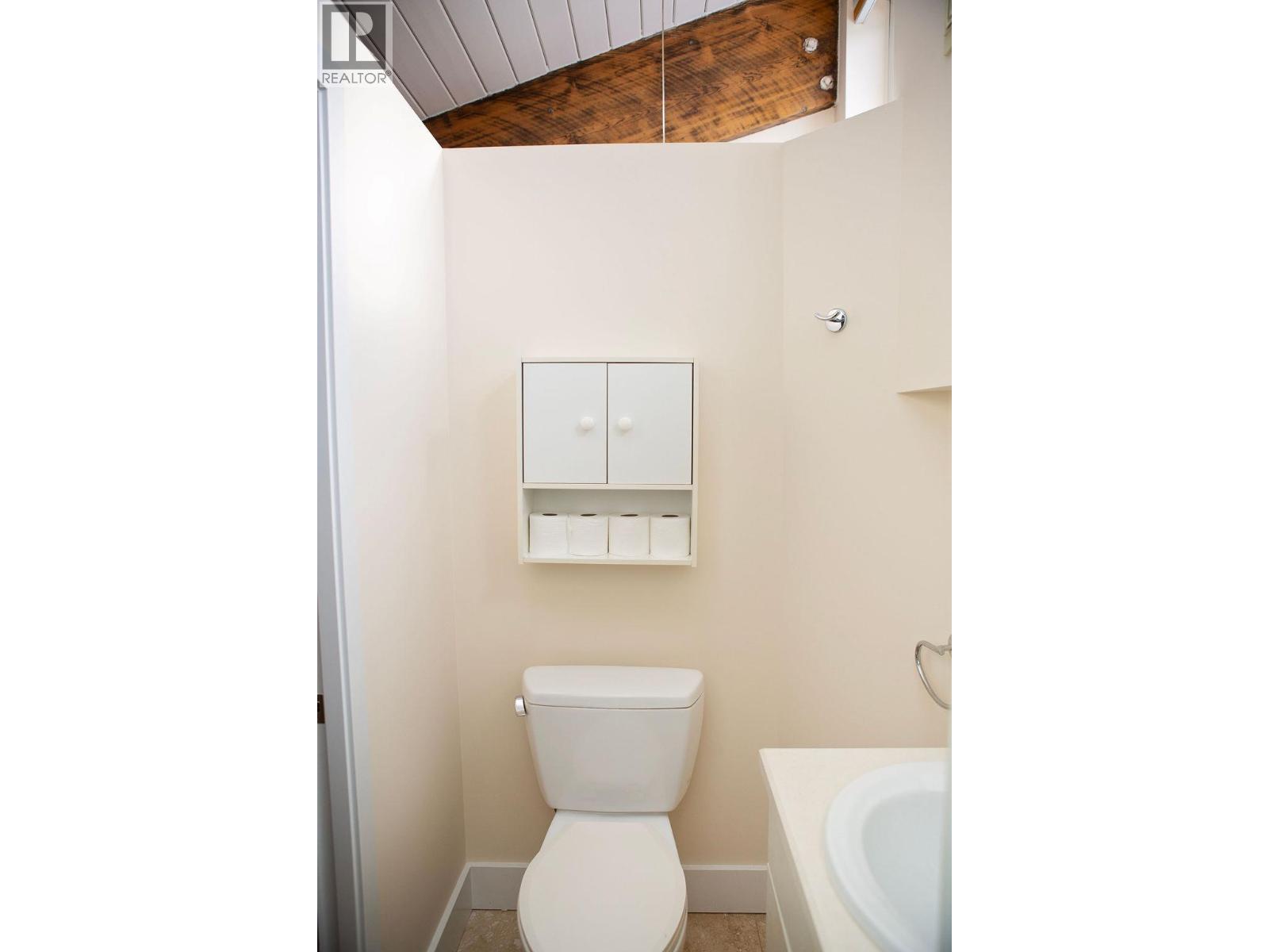 702 Fourth Street Unit# 4, Nelson, British Columbia V1L 2S8 - Photo 41 - 10398296