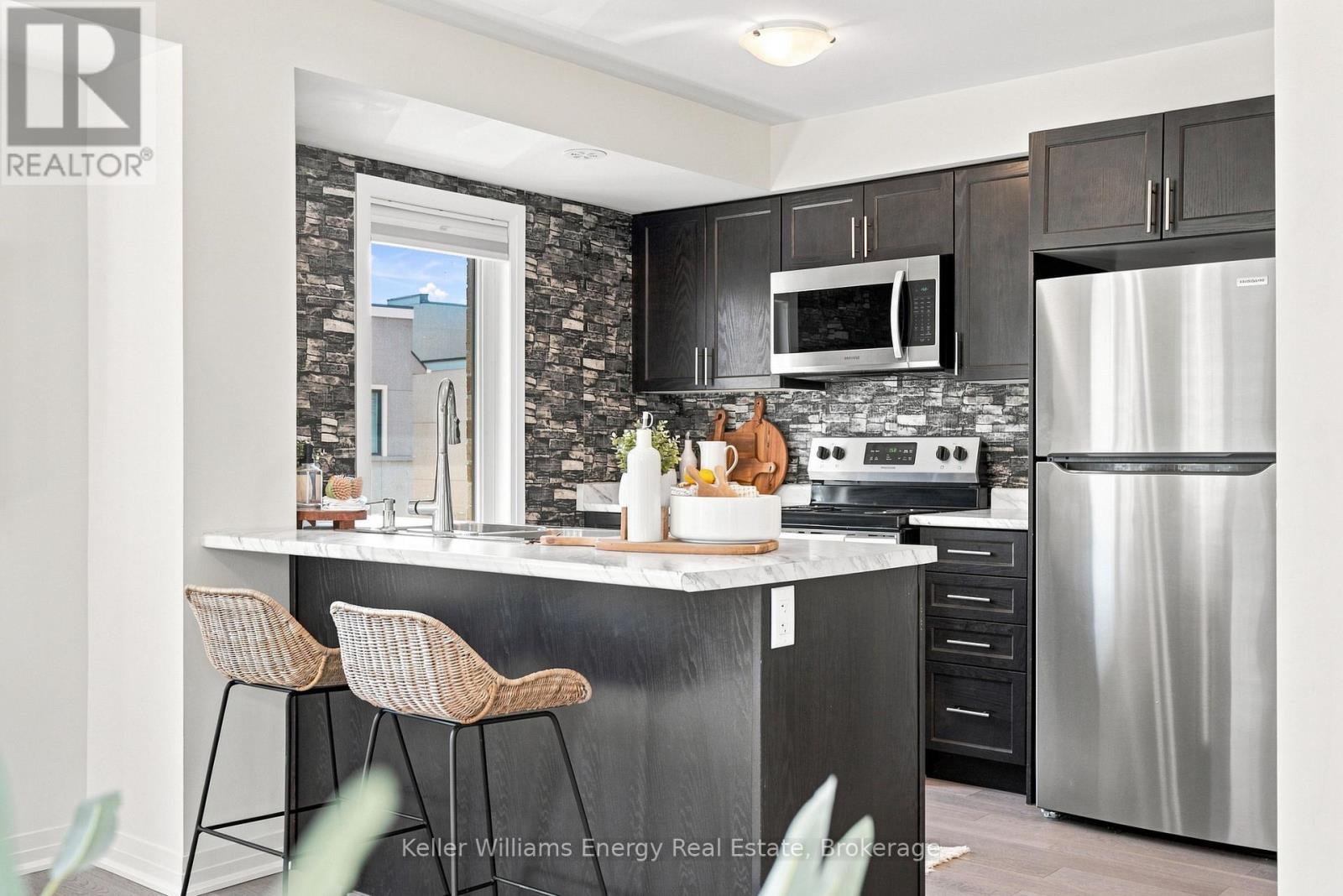 29c Lookout Drive, Clarington, Ontario  L1C 7G1 - Photo 10 - E13696550