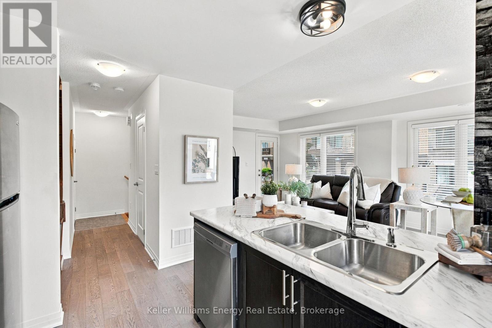 29c Lookout Drive, Clarington, Ontario  L1C 7G1 - Photo 12 - E13696550