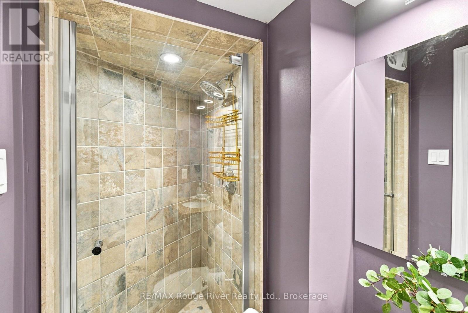 49 Fisher Crescent, Ajax, Ontario  L1T 2E8 - Photo 33 - E13696574