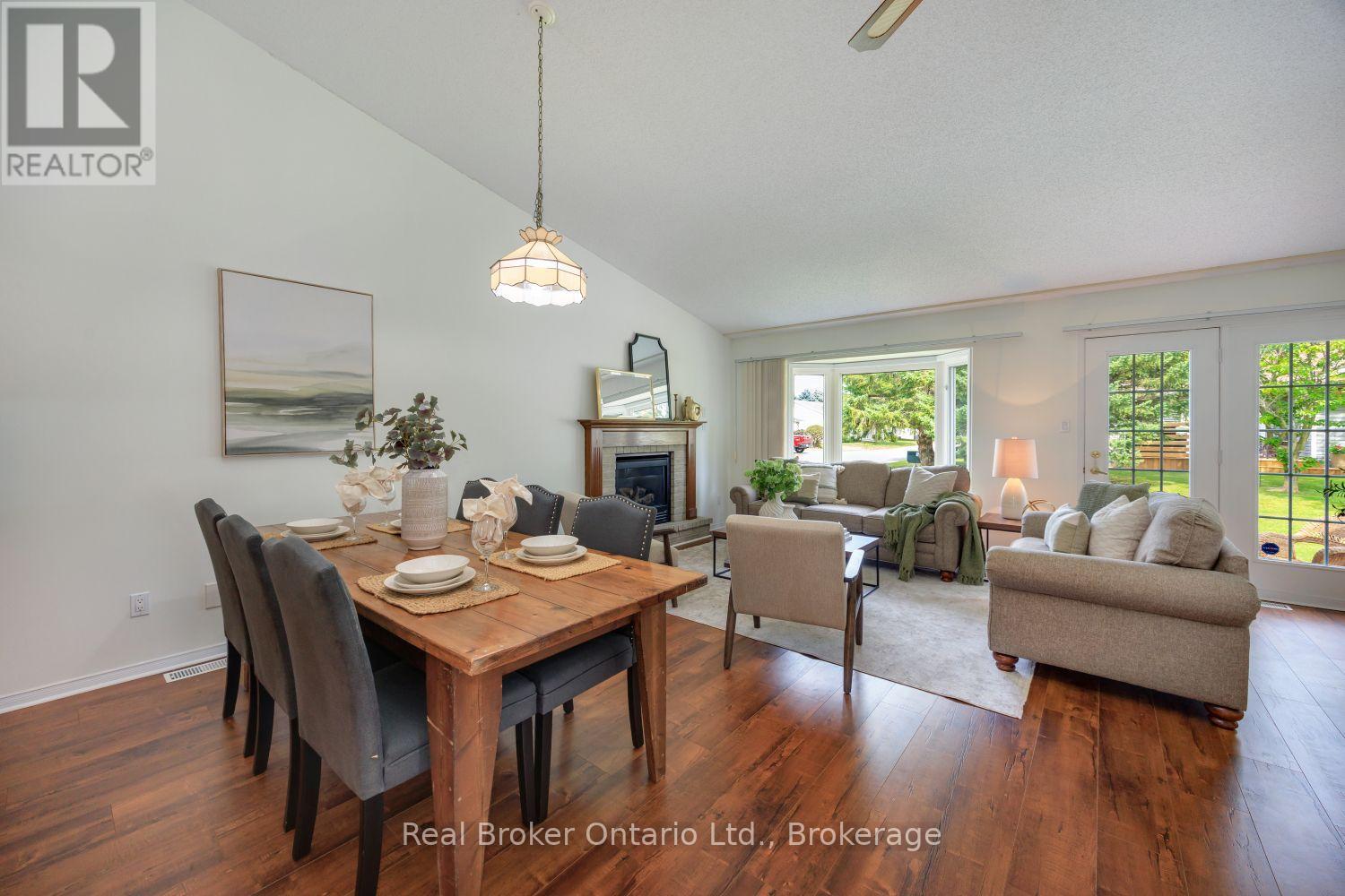 10 Niagara Trail, Clarington, Ontario  L1B 1A2 - Photo 17 - E13696664