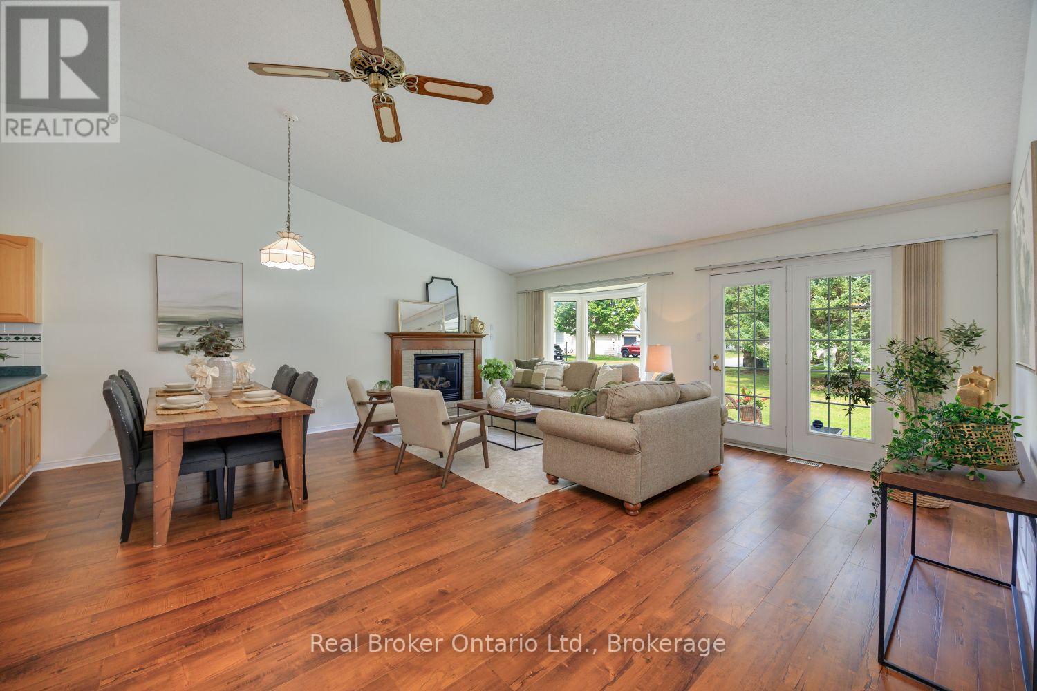 10 Niagara Trail, Clarington, Ontario  L1B 1A2 - Photo 18 - E13696664