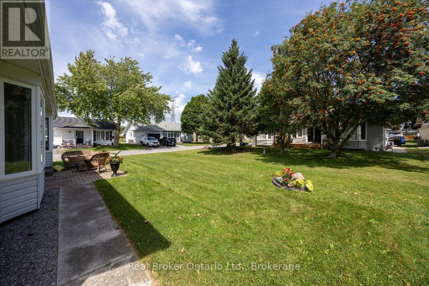 10 Niagara Trail, Clarington, Ontario  L1B 1A2 - Photo 38 - E13696664