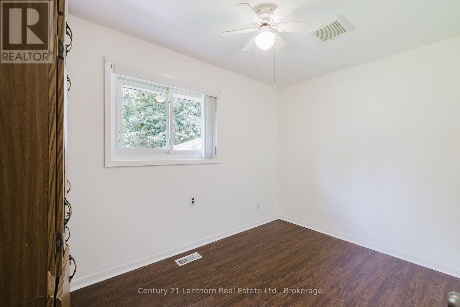 23 Wood Street, Quinte West, Ontario K8V 5P6 - Photo 22 - X13696554