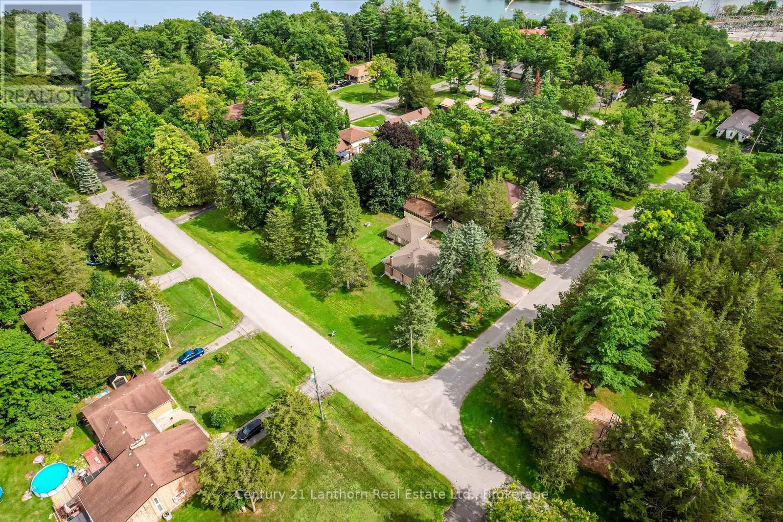 23 Wood Street, Quinte West, Ontario K8V 5P6 - Photo 49 - X13696554
