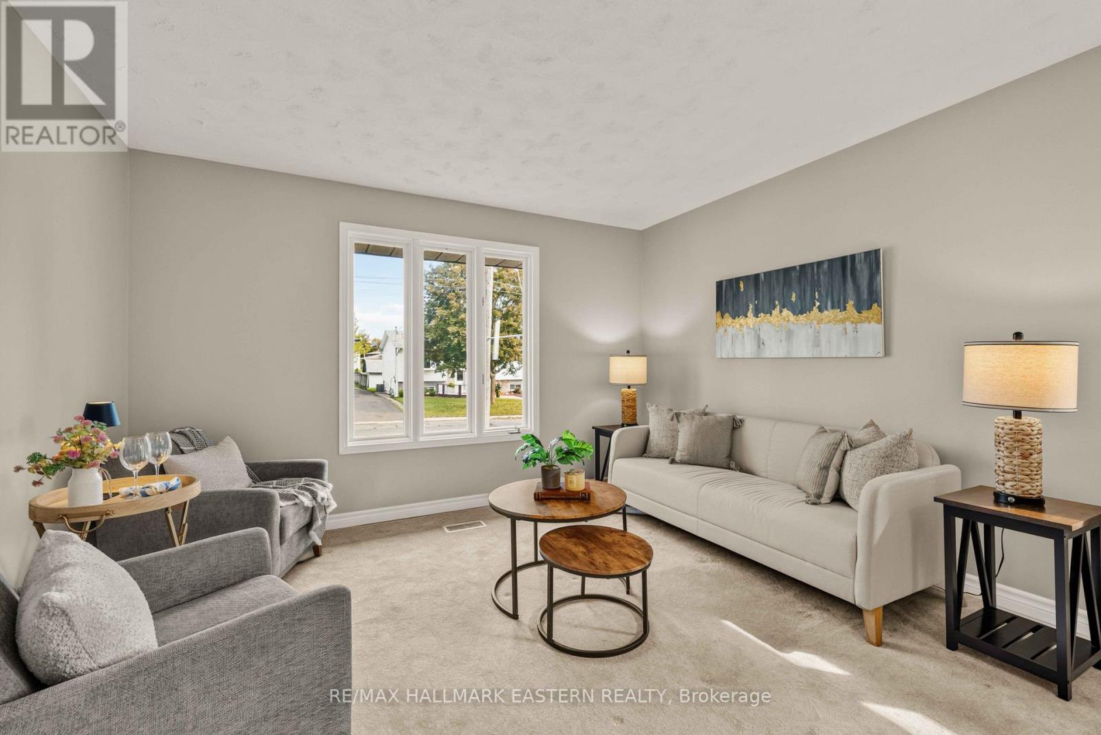 1161 Normandy Street, Peterborough, Ontario  K9H 7L9 - Photo 4 - X13696560