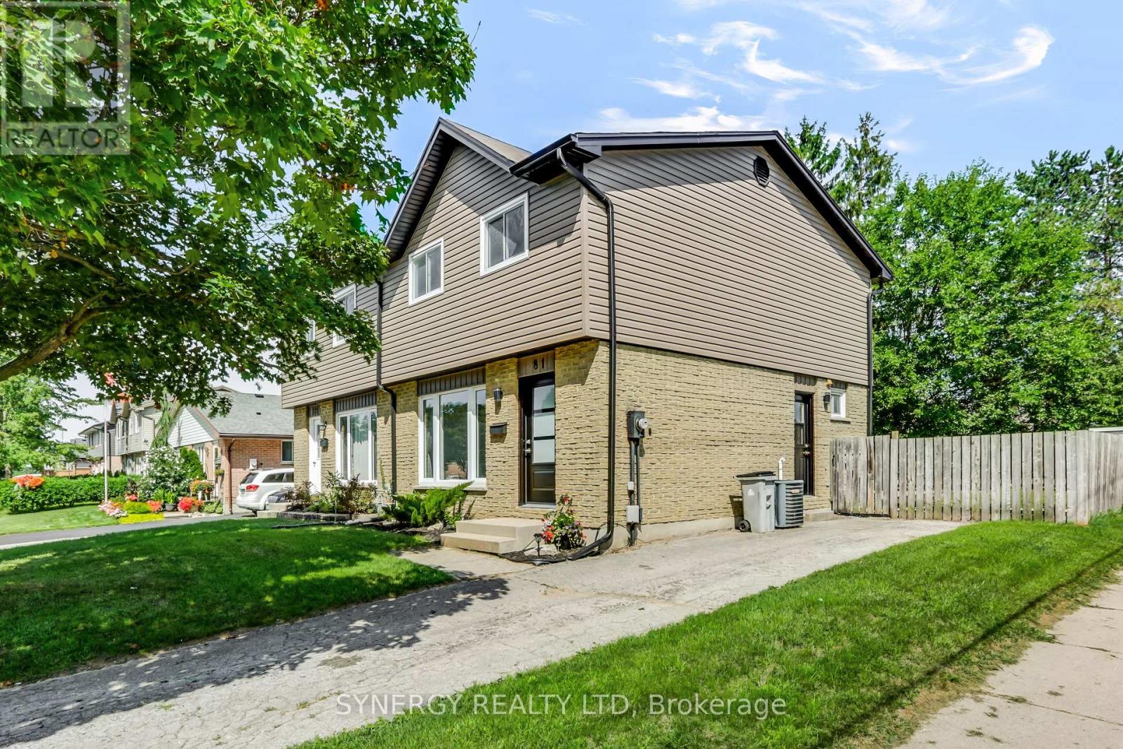 81 Brennan Drive, Strathroy-Caradoc, Ontario  N7G 3S2 - Photo 1 - X13696540