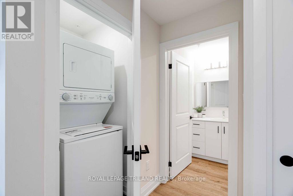 421 - 865 Kleinburg Drive, London North, Ontario  N5X 0P4 - Photo 6 - X13696716