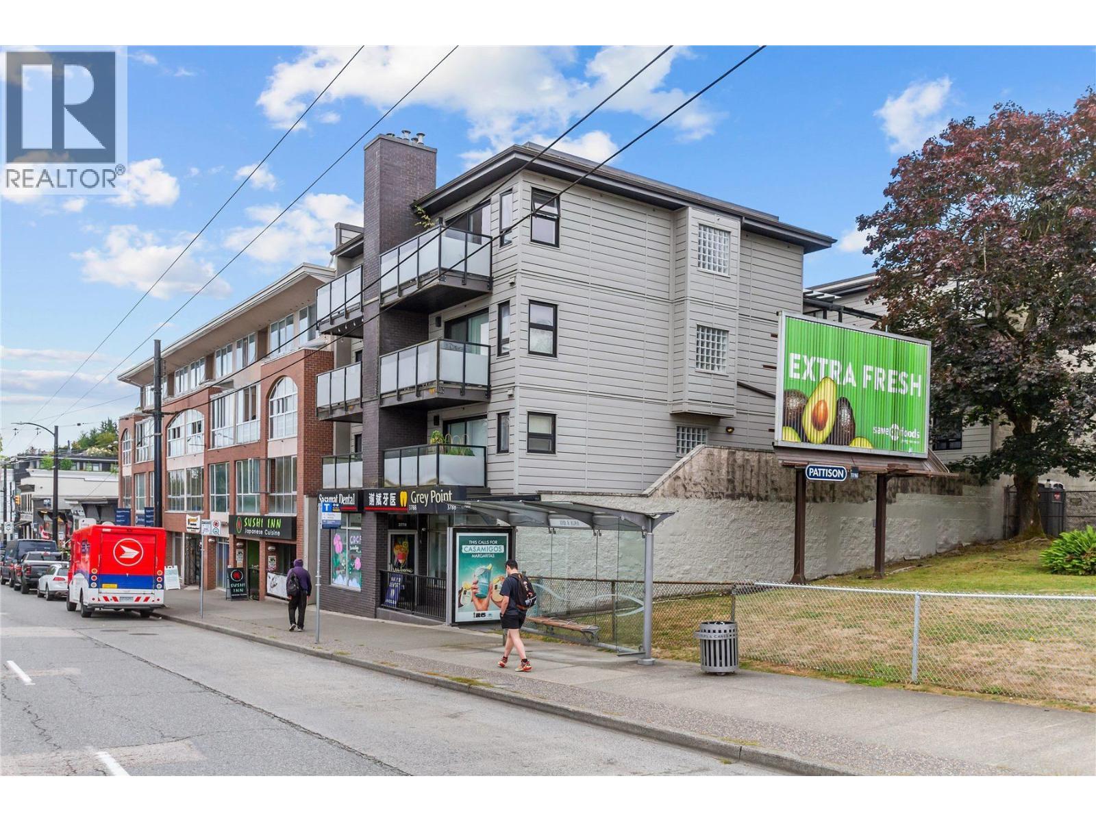 301 3788 W 10TH AVENUE, Vancouver, British Columbia