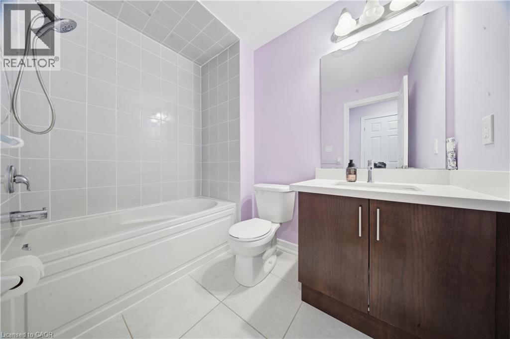 166 Deerpath Drive Unit# 32, Guelph, Ontario  N1K 0E2 - Photo 16 - 40852715