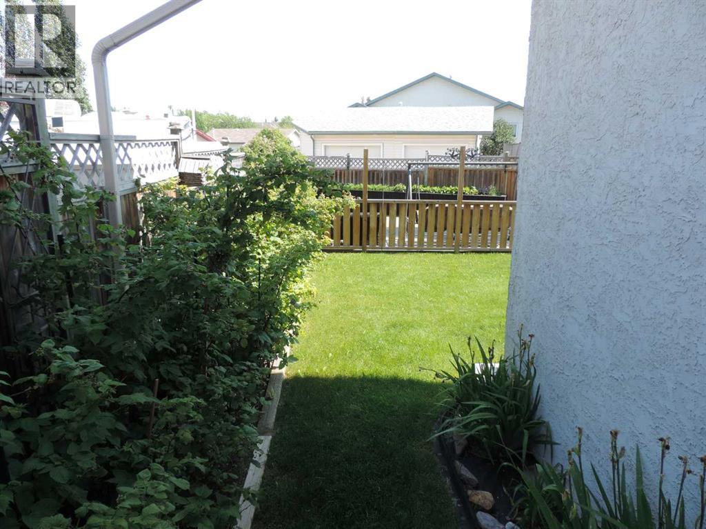25 Fulmar, Sylvan Lake, Alberta  T4S 2K7 - Photo 5 - A2329293