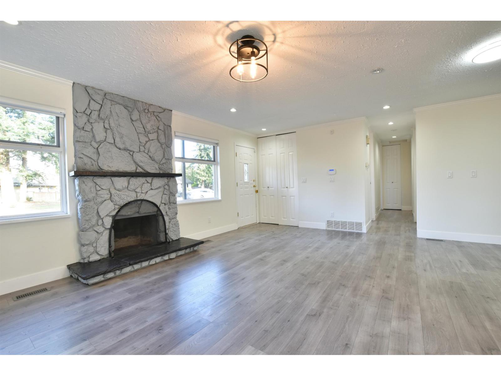 20572 43 Avenue, Langley, British Columbia V4A 3C2 - Photo 3 - R3157202