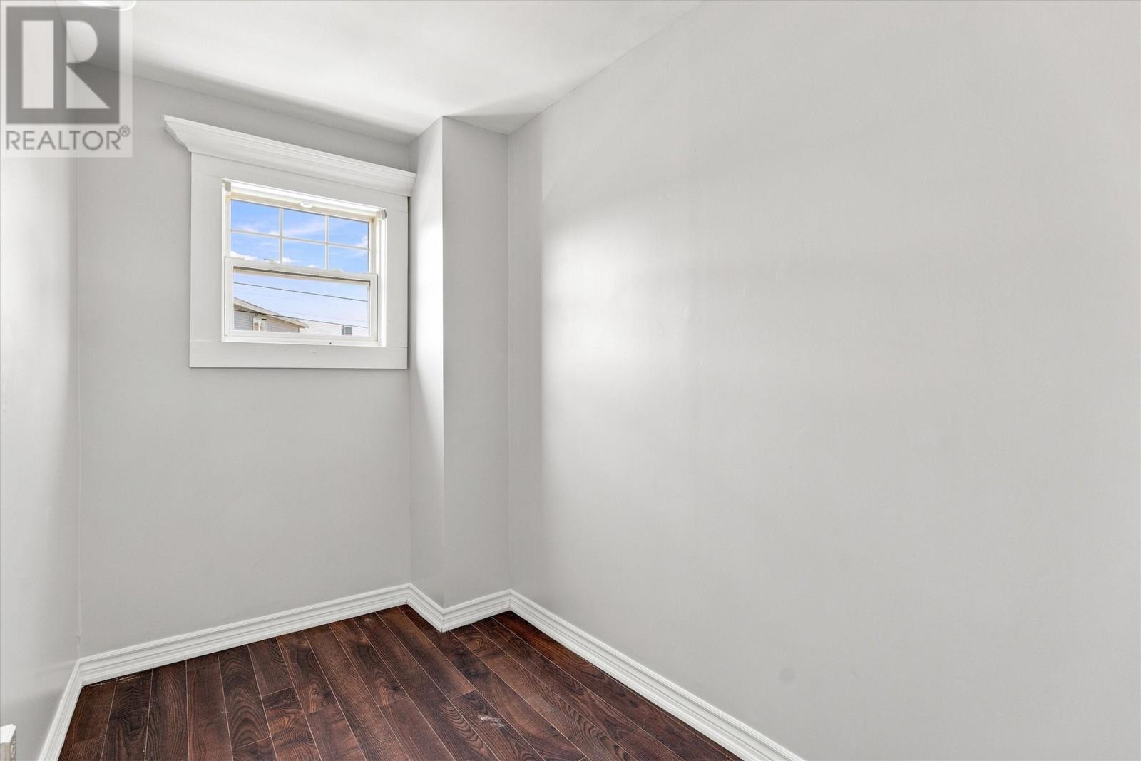 23 Campbell Avenue, St. John's — photo 12
