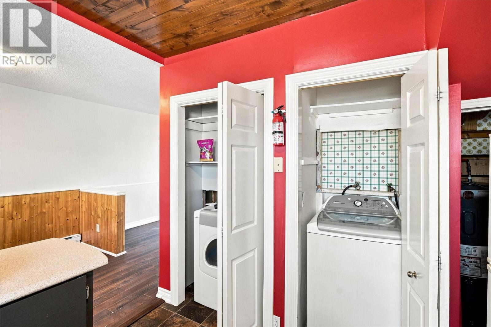 23 Campbell Avenue, St. John's — photo 8
