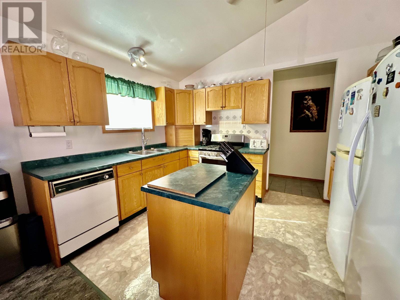 1308 Eighth Street North, Kenora, Ontario  P9N 2S2 - Photo 5 - TB2602439