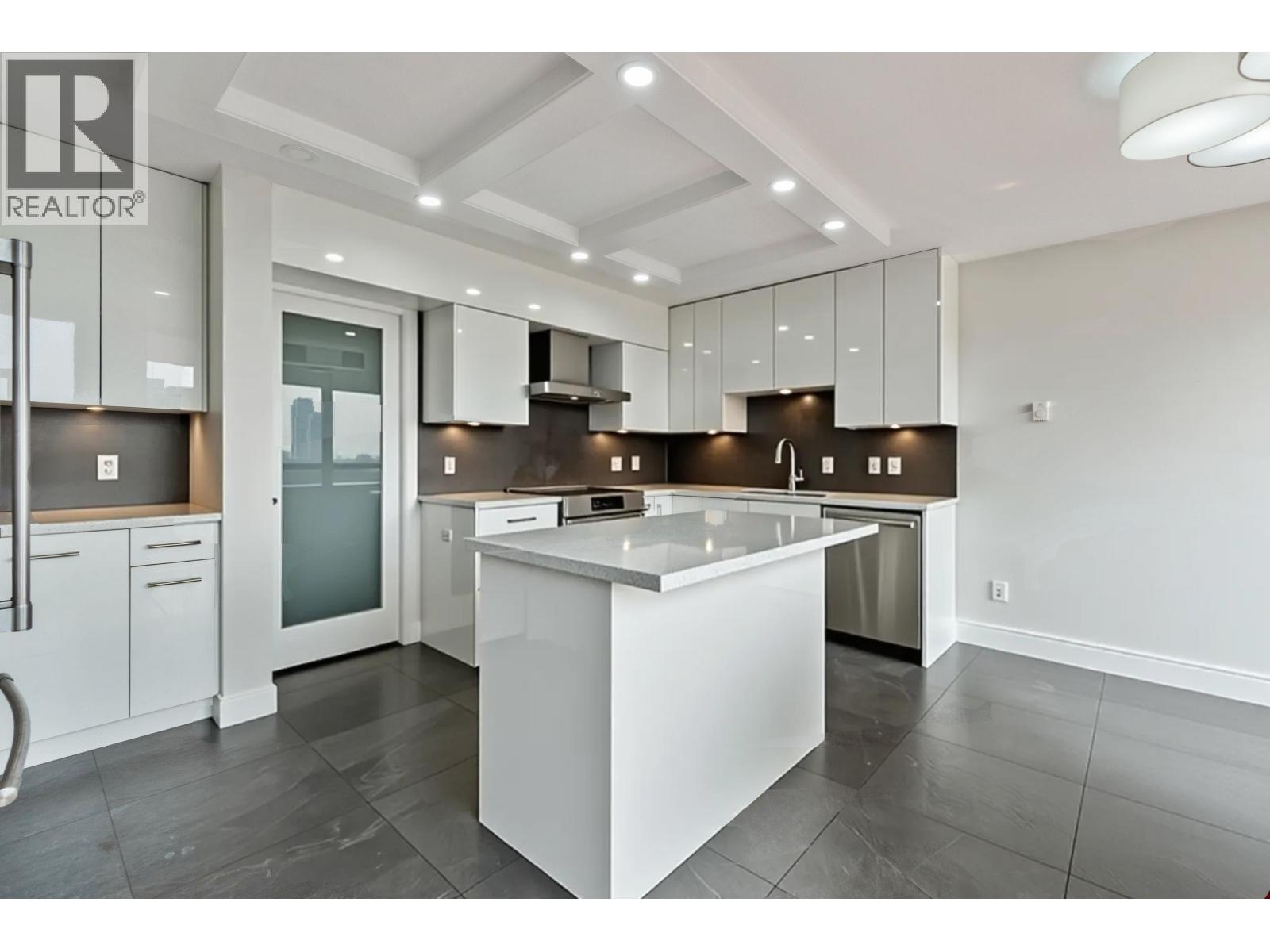1104 38 Leopold Place, New Westminster, British Columbia  V3L 2C6 - Photo 21 - R3140547