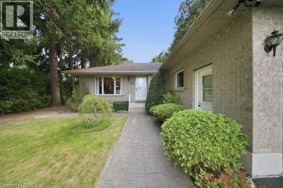 70 Thirteenth Street W, Simcoe, Ontario  N3Y 4K3 - Photo 4 - 40855727
