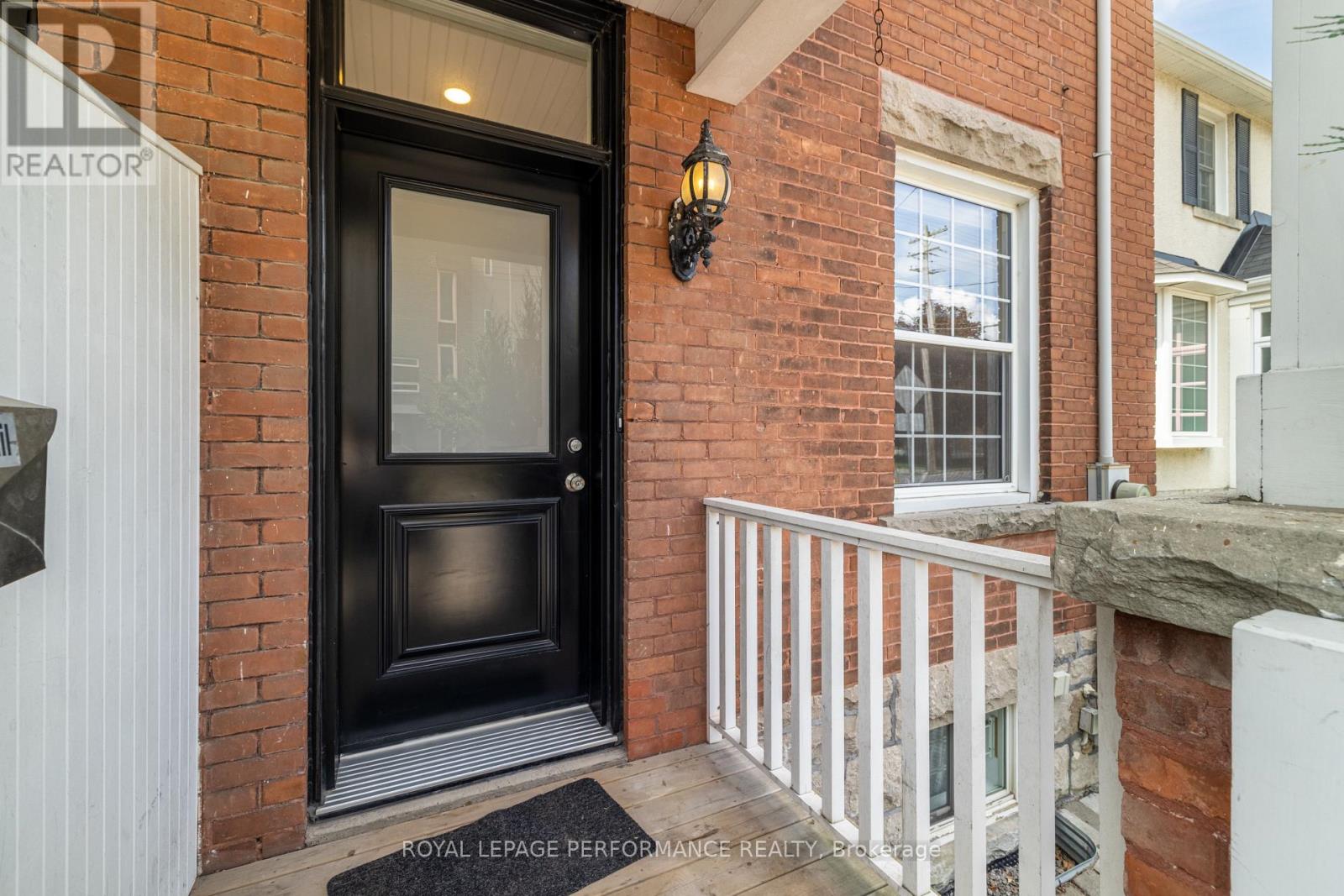 72 Springfield Road, Ottawa, Ontario  K1M 1C7 - Photo 3 - X13696520