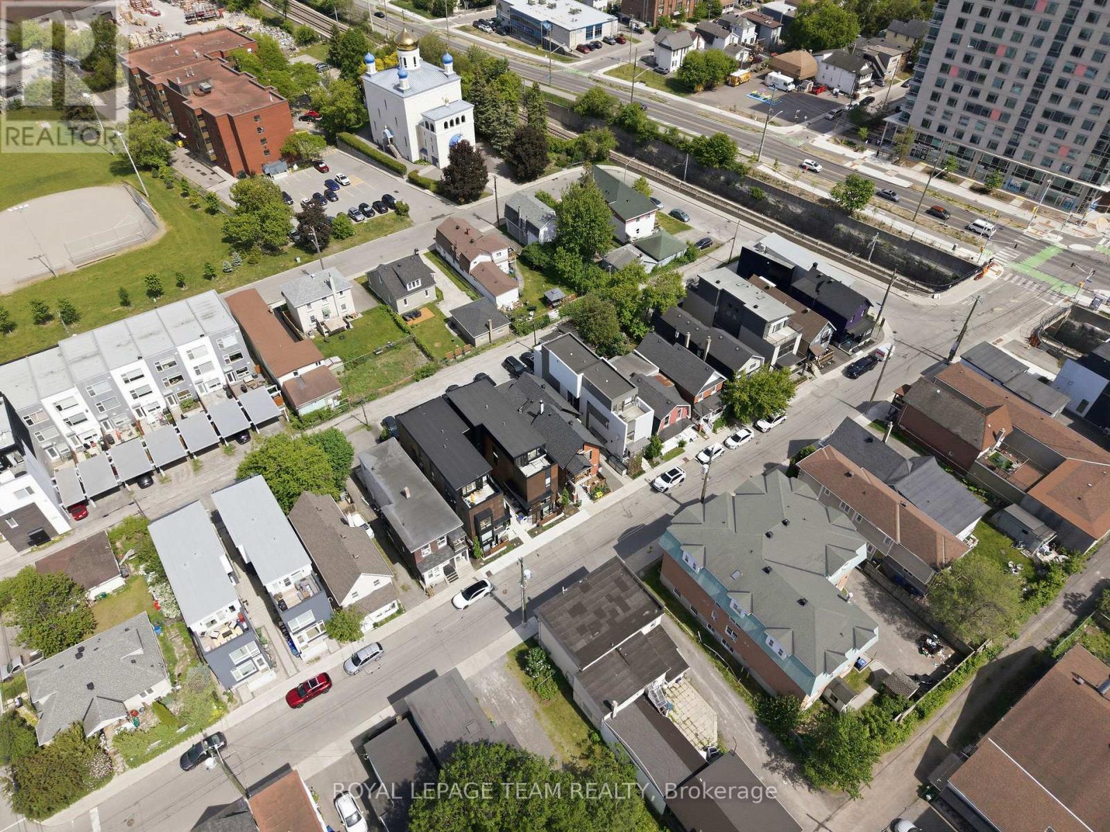121 Carruthers Avenue, Ottawa, Ontario  K1Y 1N4 - Photo 25 - X13696728