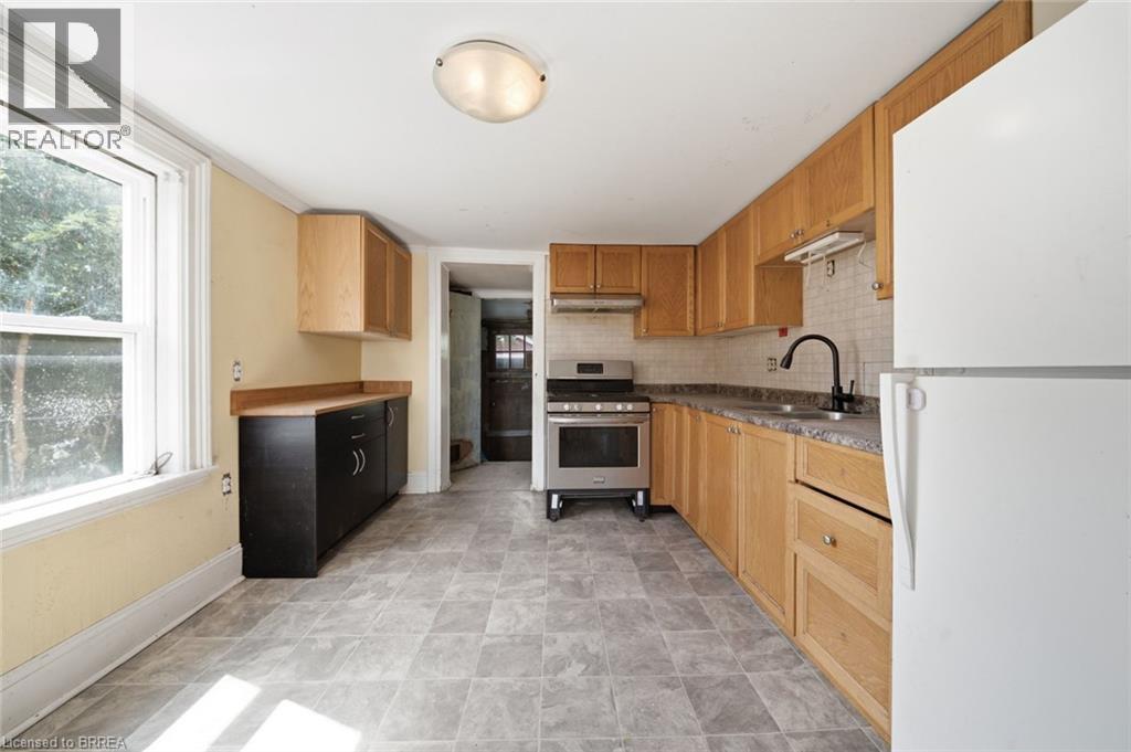 82 St. George Street, Brantford, Ontario  N3R 1V4 - Photo 11 - 40856005