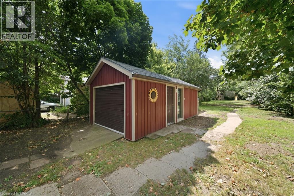 82 St. George Street, Brantford, Ontario  N3R 1V4 - Photo 18 - 40856005