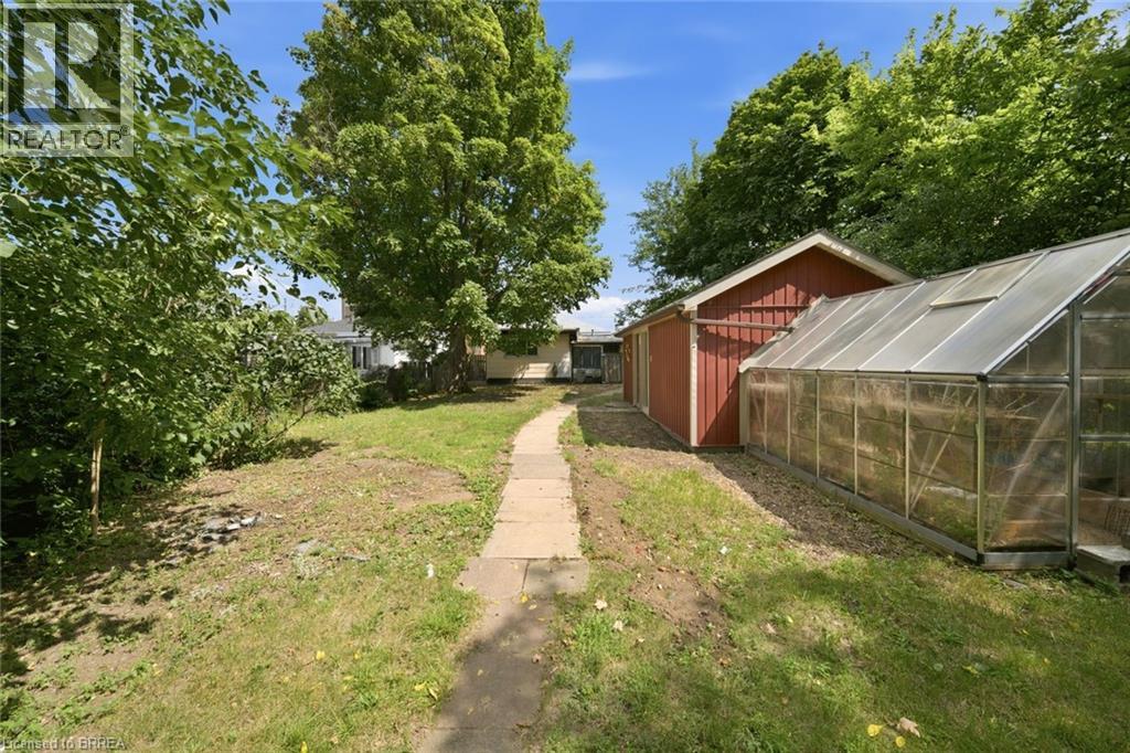 82 St. George Street, Brantford, Ontario  N3R 1V4 - Photo 21 - 40856005
