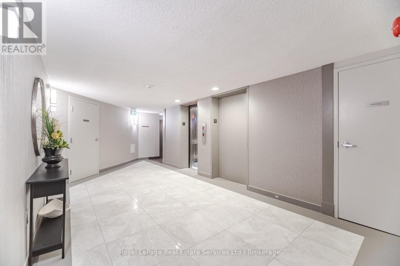 1001 - 1201 North Shore Boulevard E, Burlington, Ontario  L7S 1Z5 - Photo 4 - W13696528