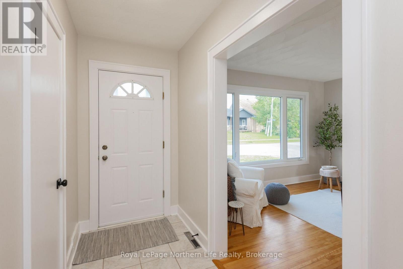 1009 Elizabeth Street, North Bay, Ontario  P1B 3T9 - Photo 6 - X13696522