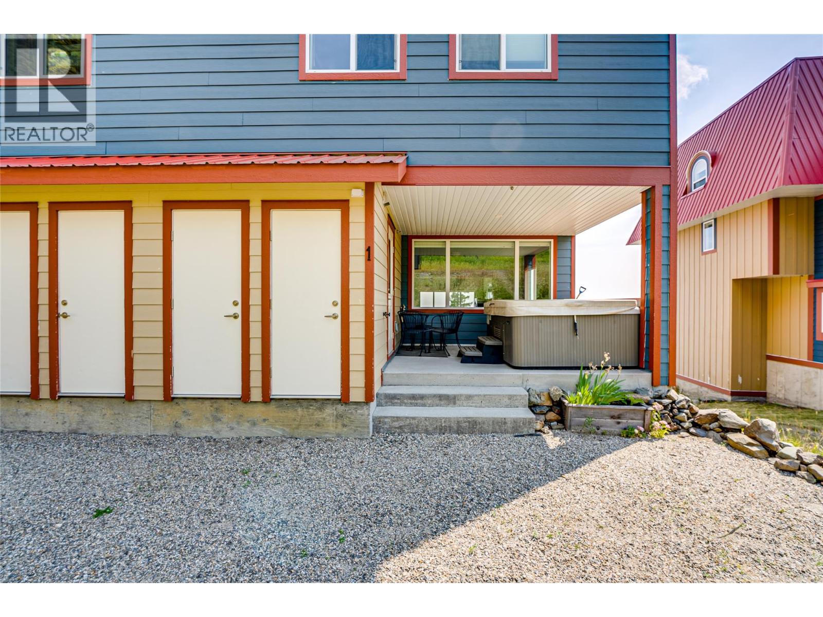 9905 Pinnacles Road Unit# 1, Silver Star, British Columbia  V1B 3M1 - Photo 33 - 10397904