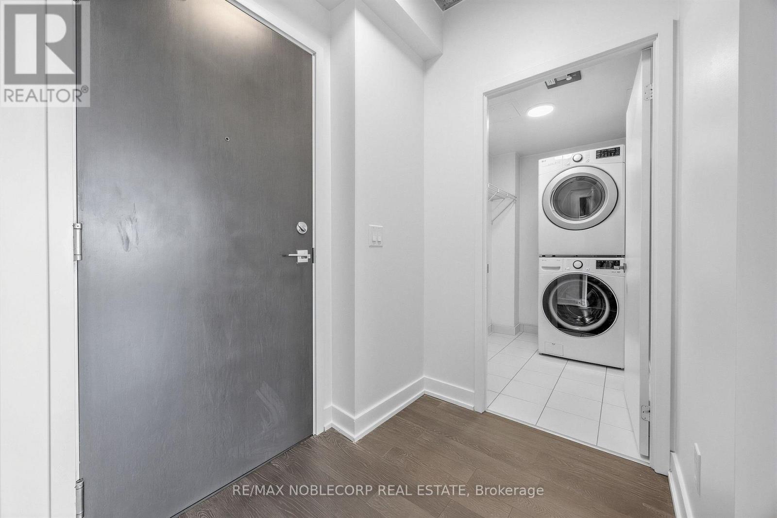 1006 - 20 Minowan Miikan Lane, Toronto, Ontario  M6J 0E5 - Photo 4 - C13696510