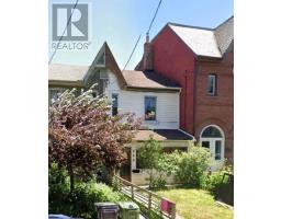 243 LIPPINCOTT STREET, Toronto, Ontario