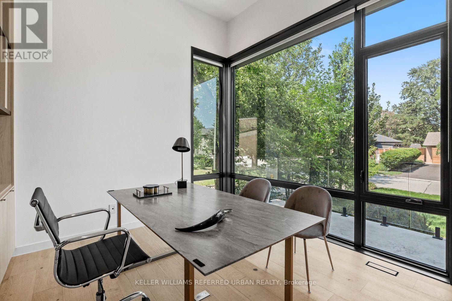 27 Berkinshaw Crescent, Toronto, Ontario  M3B 2T1 - Photo 20 - C13696594