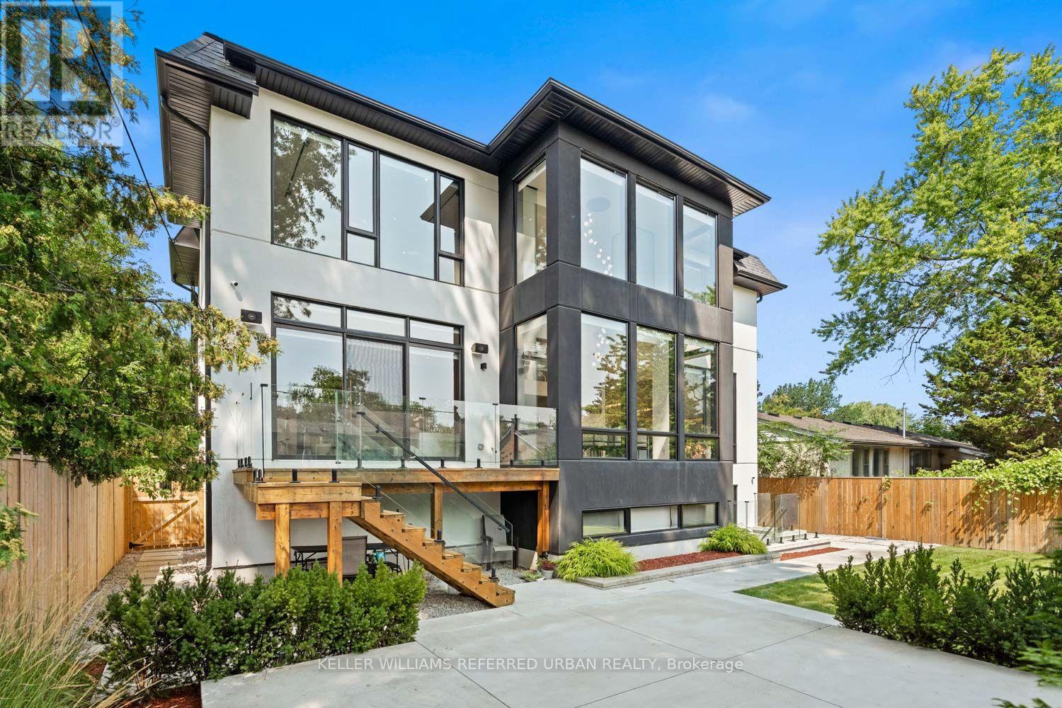 27 Berkinshaw Crescent, Toronto, Ontario  M3B 2T1 - Photo 43 - C13696594