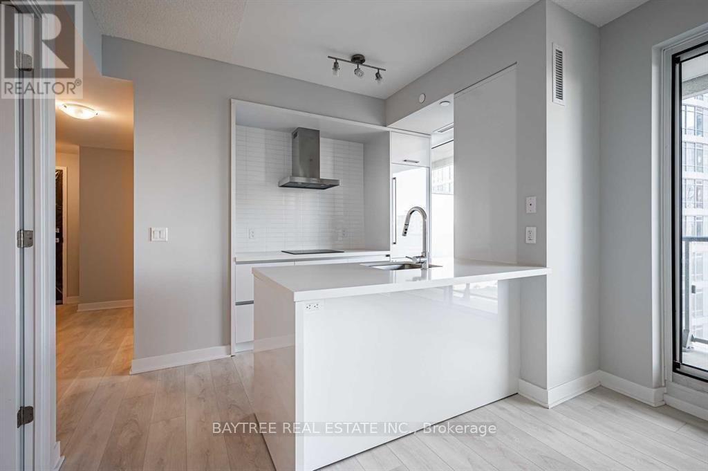 4008 - 2221 Yonge Street, Toronto, Ontario  M4S 0B8 - Photo 6 - C13696632