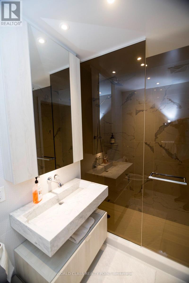 1807 - 11 Yorkville Avenue, Toronto, Ontario  M4W 1L2 - Photo 18 - C13696686