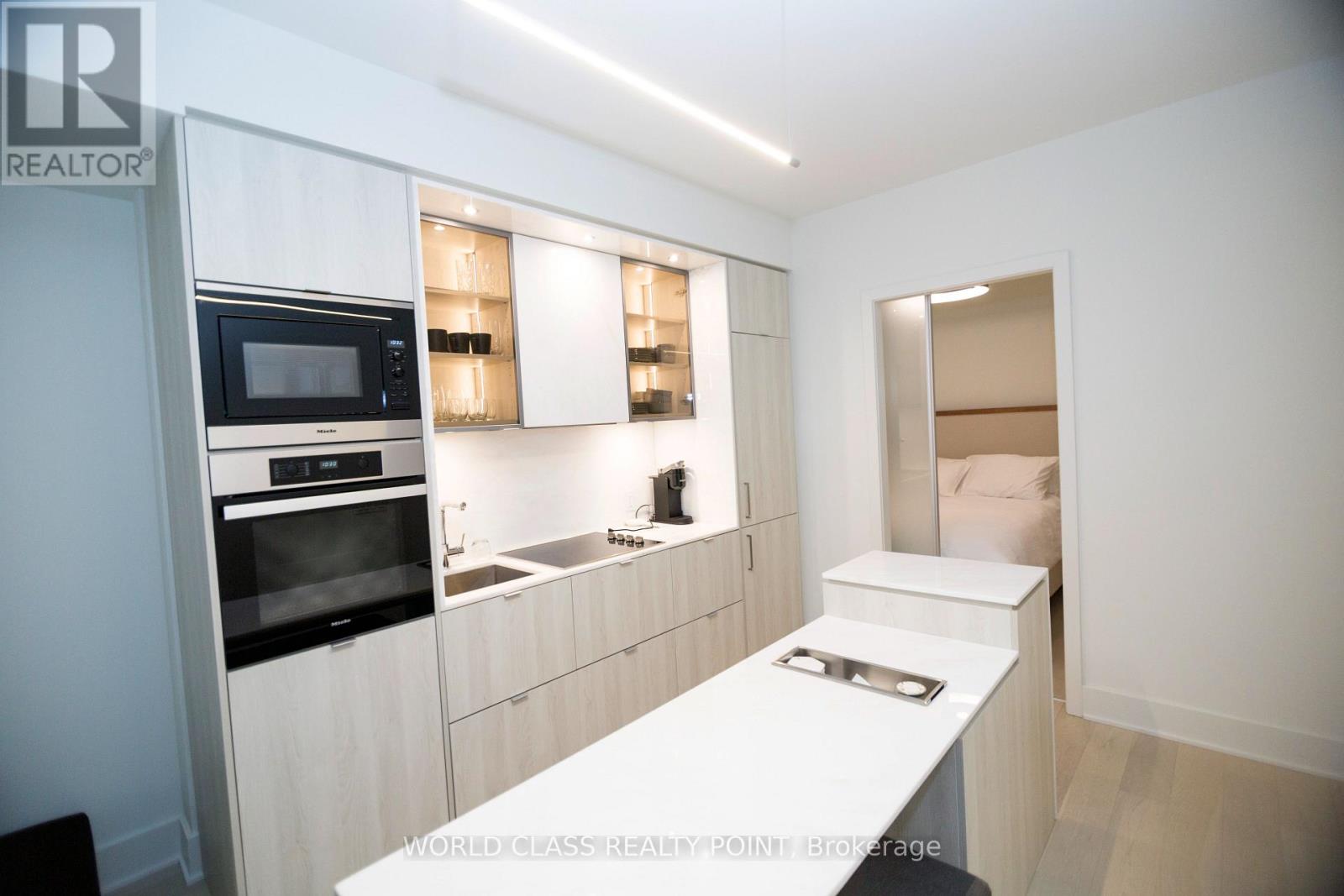 1807 - 11 Yorkville Avenue, Toronto, Ontario  M4W 1L2 - Photo 28 - C13696686