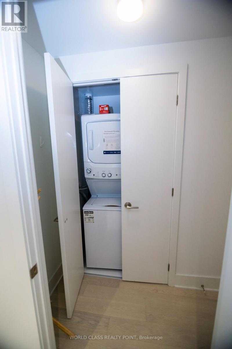 1807 - 11 Yorkville Avenue, Toronto, Ontario  M4W 1L2 - Photo 39 - C13696686