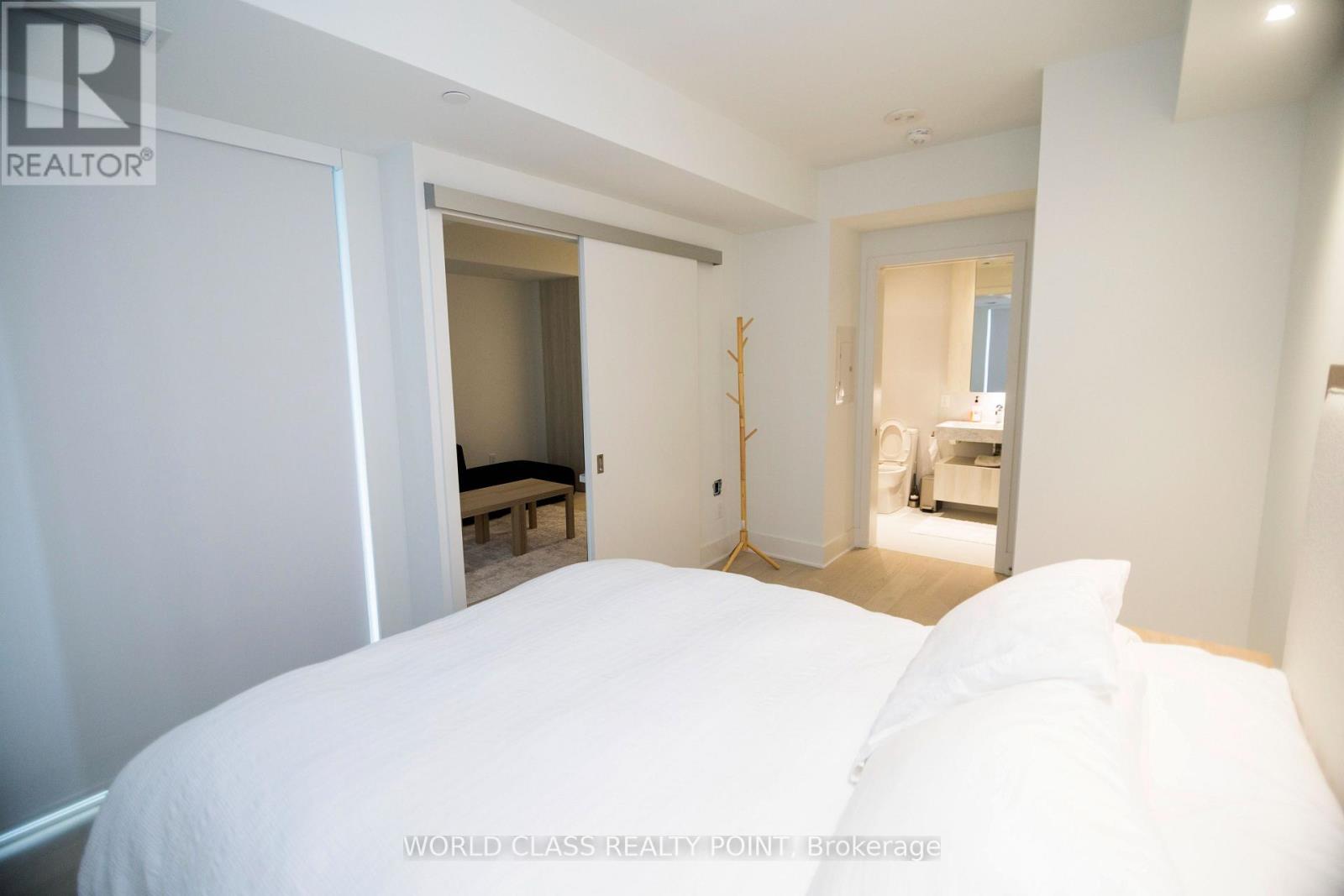 1807 - 11 Yorkville Avenue, Toronto, Ontario  M4W 1L2 - Photo 9 - C13696686