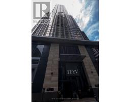 1807 - 11 YORKVILLE AVENUE, Toronto, Ontario